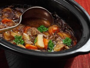 Beper BC.510 Olla de Cocción Lenta 4,5 L Negra — 280 W, Temporizador Digital, 3 Modos - Imagen 6